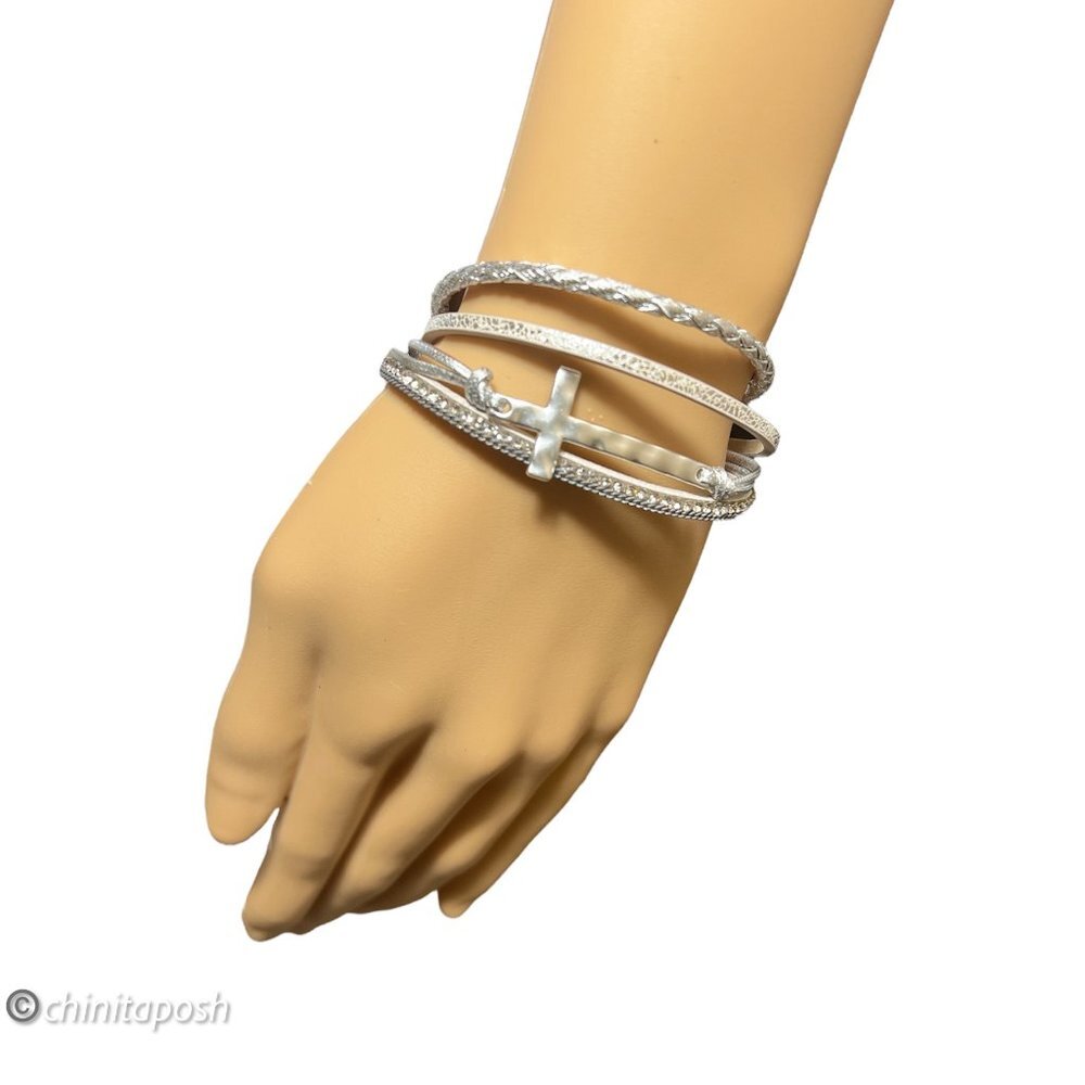 VIOLA - Silvertone Bracelet with 4 Strands